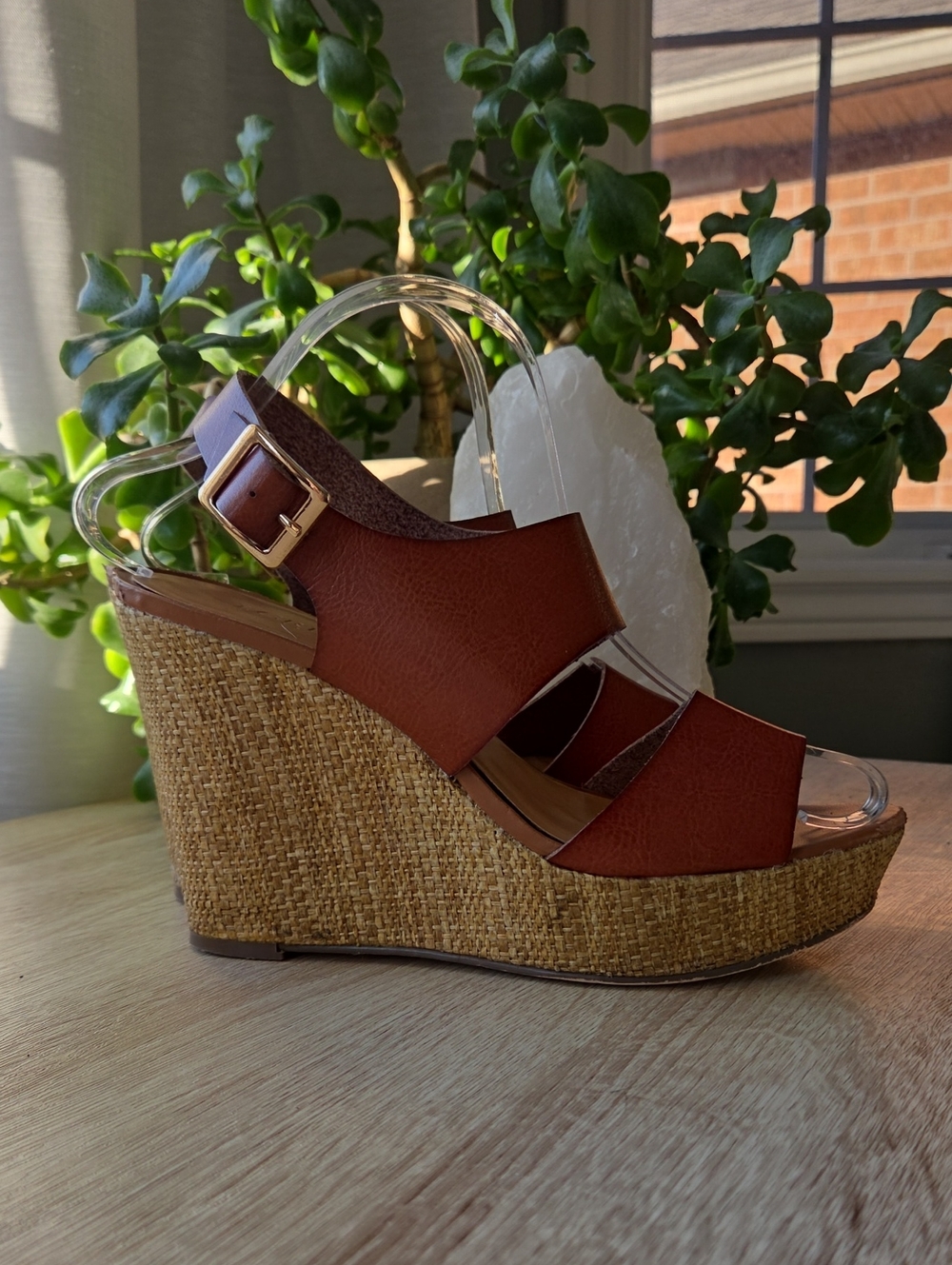 Women’s Brown Wedge Sandals - Casual Summer Style